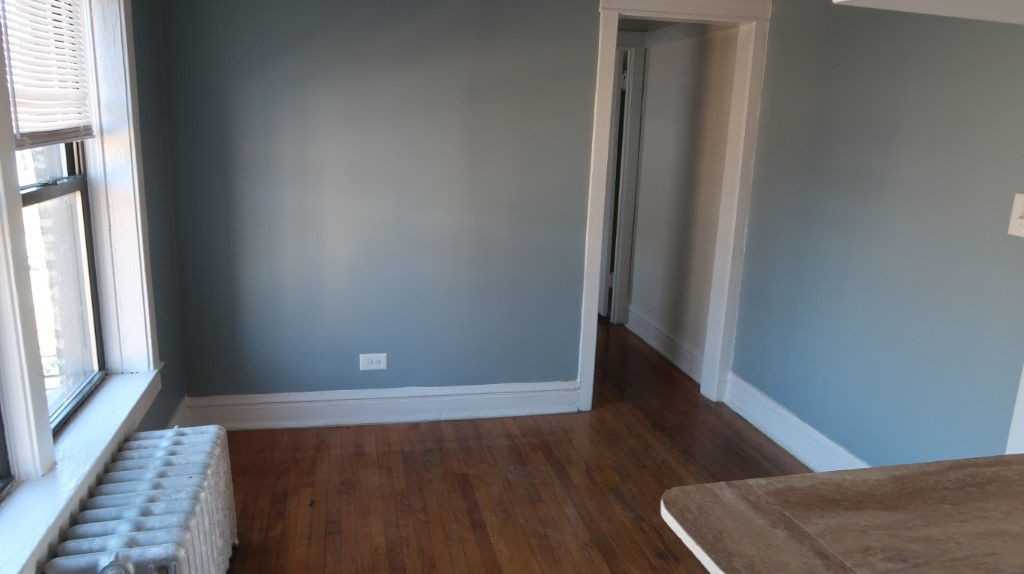 1706 W Albion Ave #2W - Photo 3 of 8