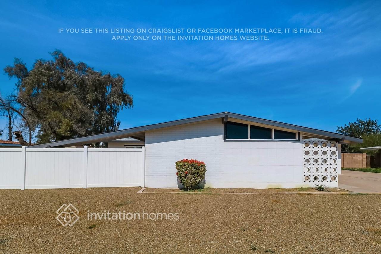 6216 W Georgia Ave - Photo 2 of 16