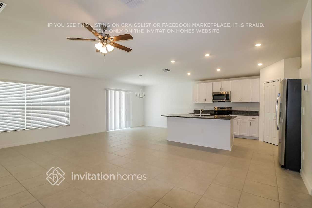 291 Rain Lily Avenue - Photo 5 of 17