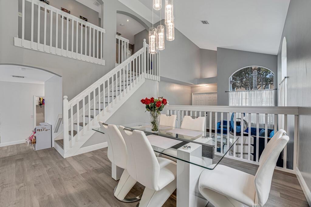 1222 Oakwater Dr - Photo 6 of 50