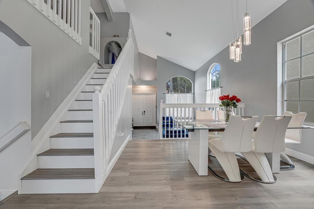 1222 Oakwater Dr - Photo 7 of 50