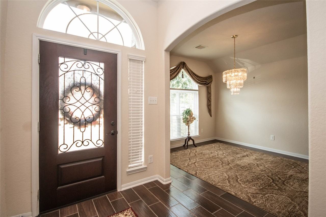 6423 Westward Wood Way - Photo 5 of 24