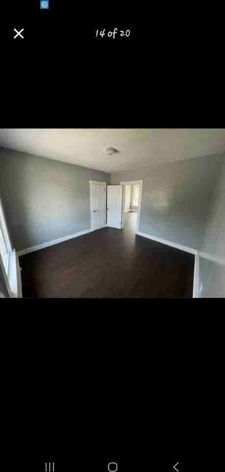 83 Lounsbury St #3rdFL - Photo 3 of 9