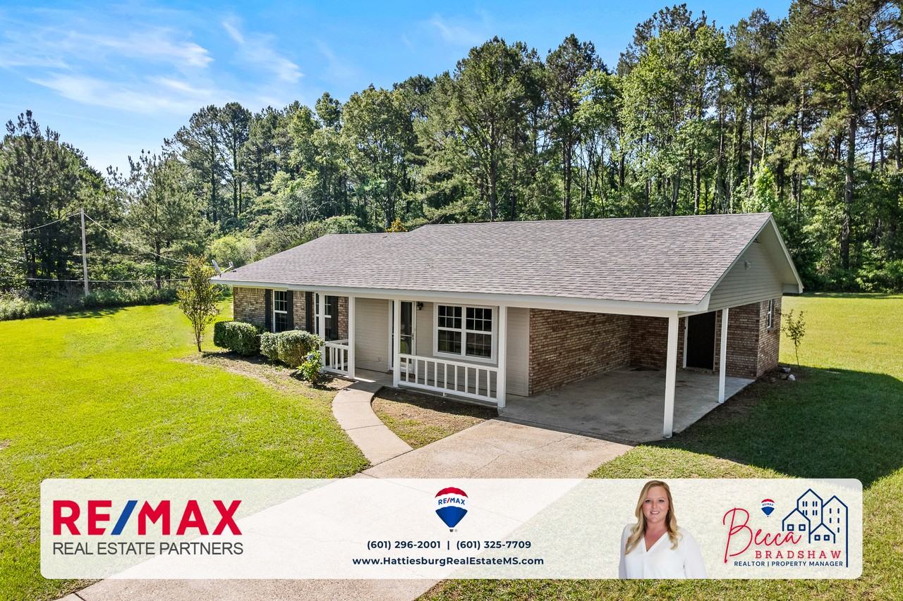 61 Elias Whiddon Rd - Photo 2 of 33