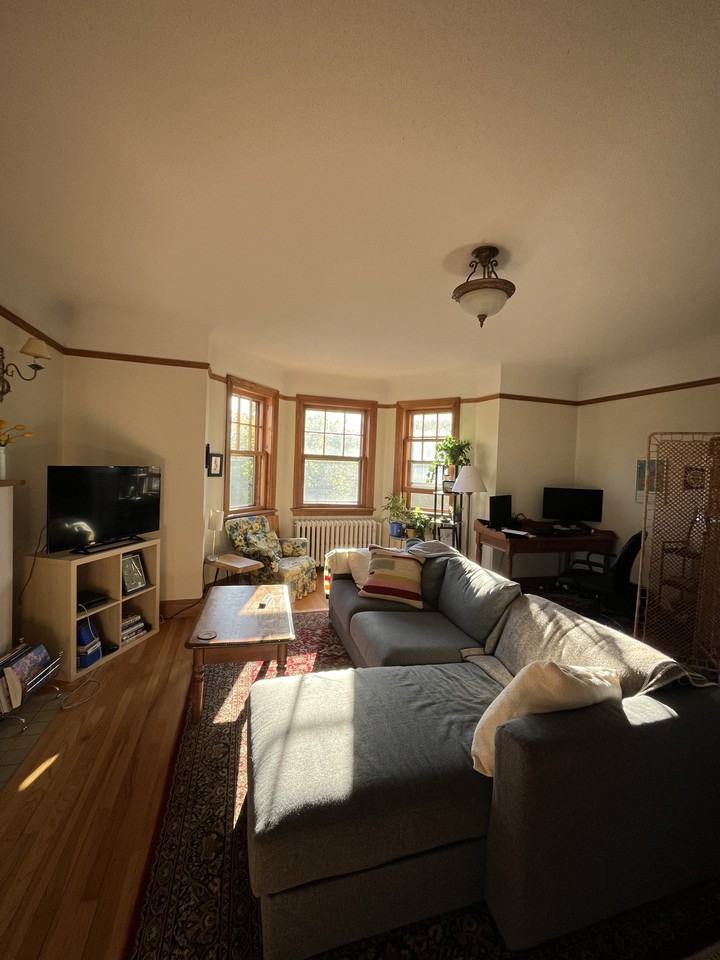 Fairmont Court - Photo 2 of 8