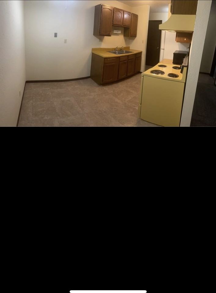 777 Laurel Street - Photo 6 of 8