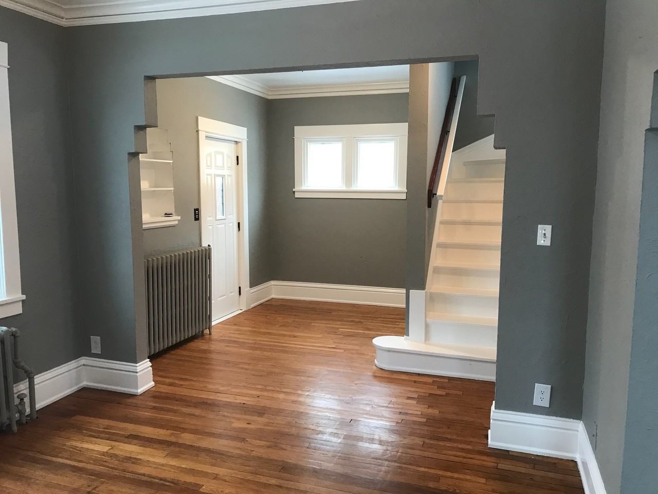 391 Case Ave - Photo 2 of 22