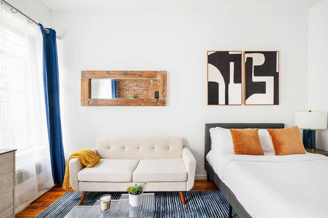 240 East 26th Street - Photo 6 of 27