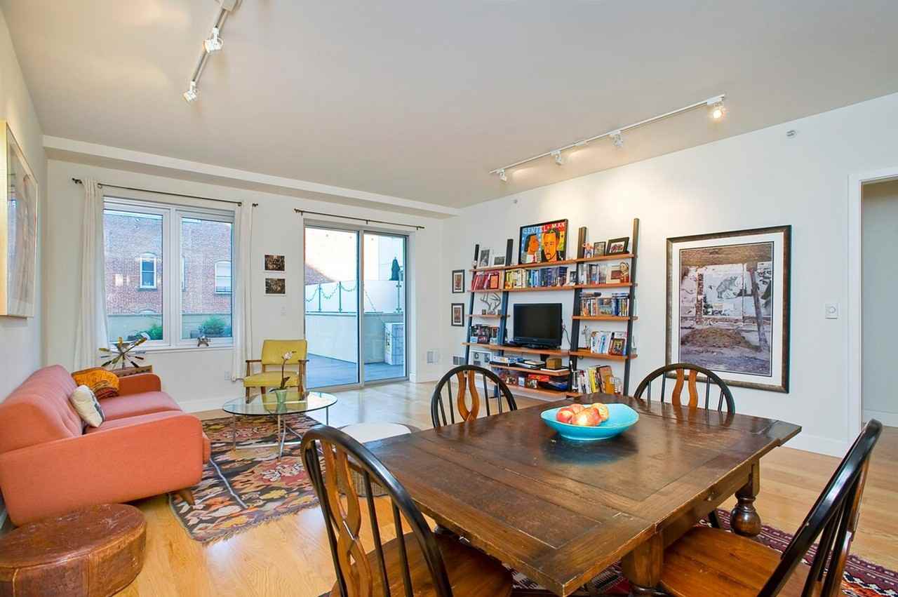 214 Hayes St #1069204P - Photo 3 of 23