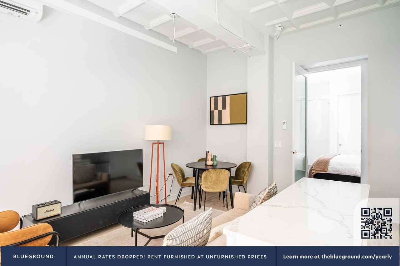 188 North Wells Street - Photo 4 of 18