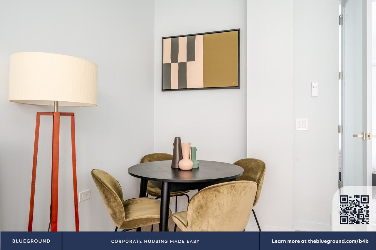 188 North Wells Street - Photo 6 of 18