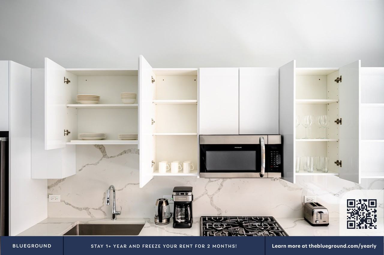 188 North Wells Street - Photo 7 of 17