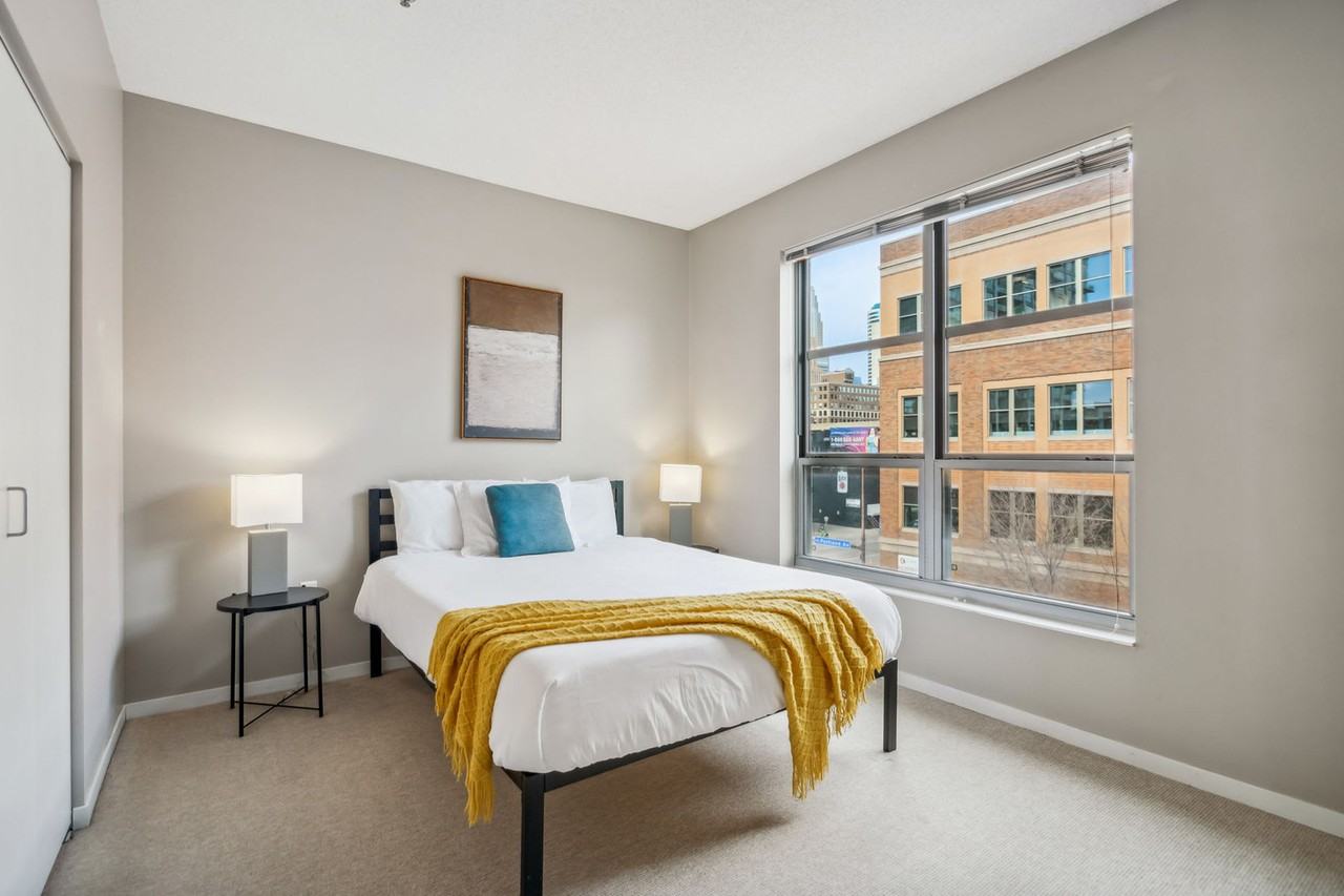 616 Washington Ave S #1014619P - Photo 3 of 34