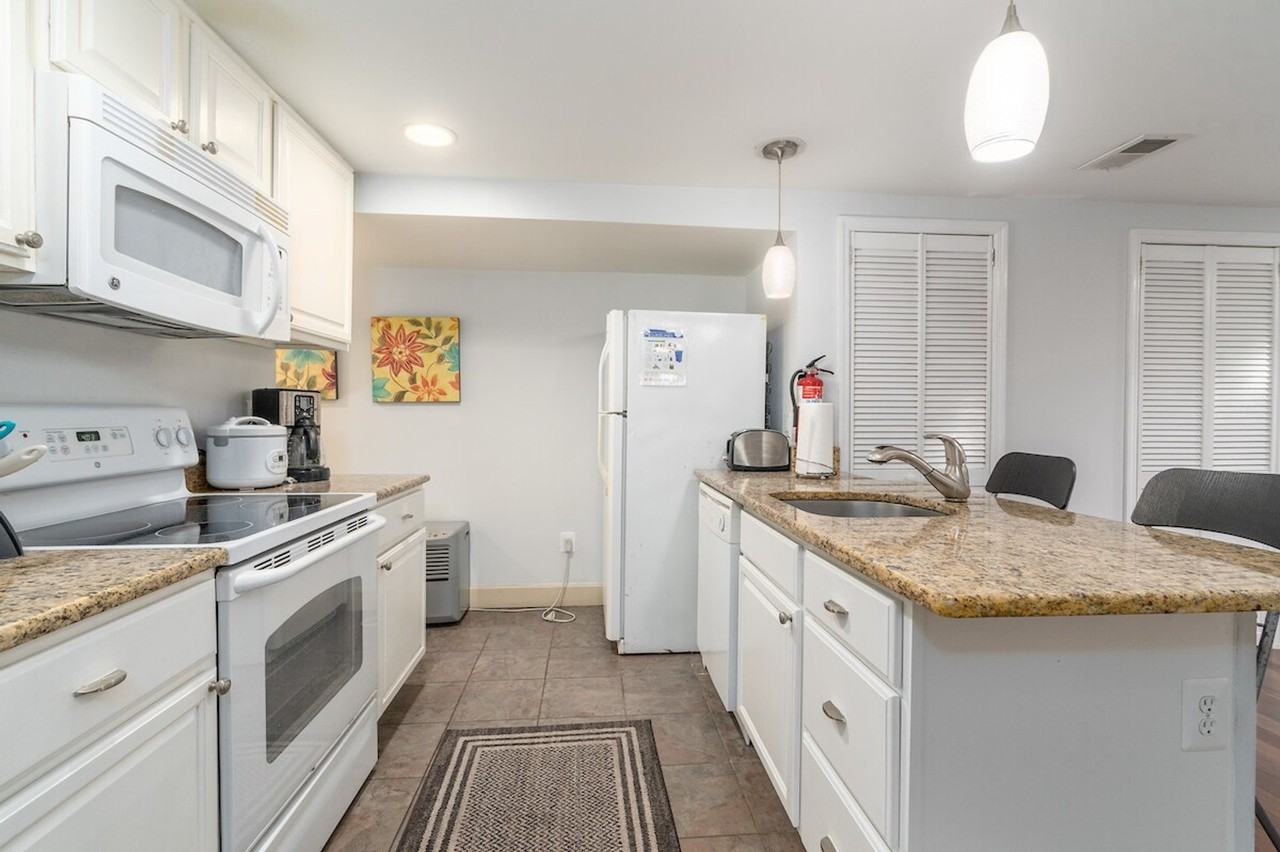 1344 Potomac Ave Se #1034734P - Photo 6 of 15