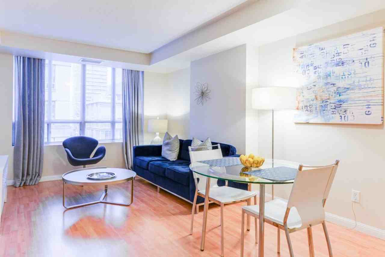 205 Queen St W #1034872P - Photo 2 of 13