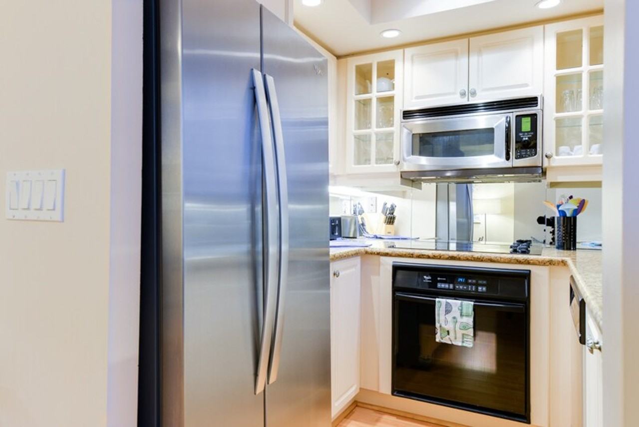 205 Queen St W #1034872P - Photo 6 of 13