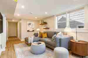 featured image of 1706 Warren Ave N