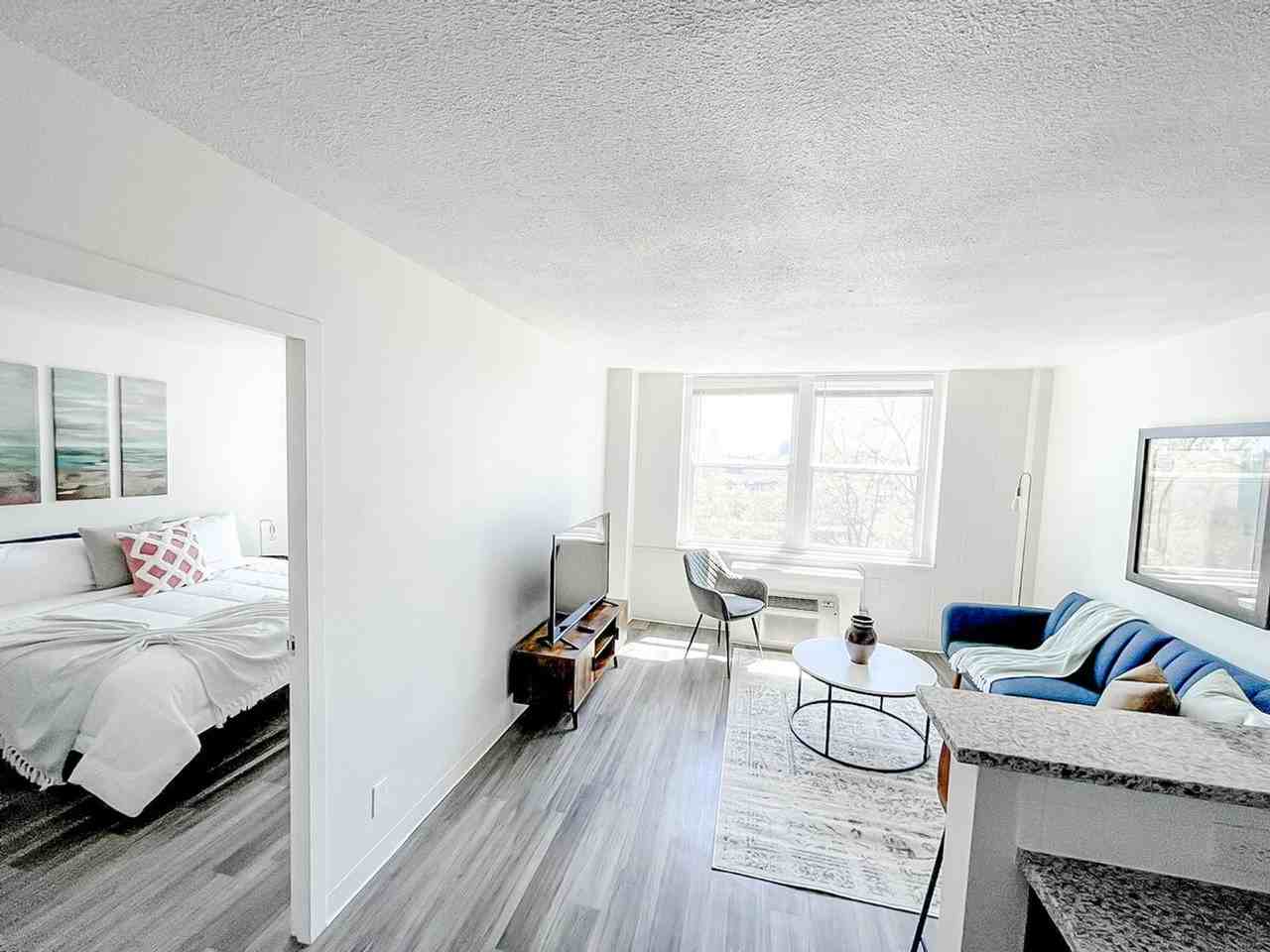 2515 Burnet Ave #1036794P - Photo 7 of 22