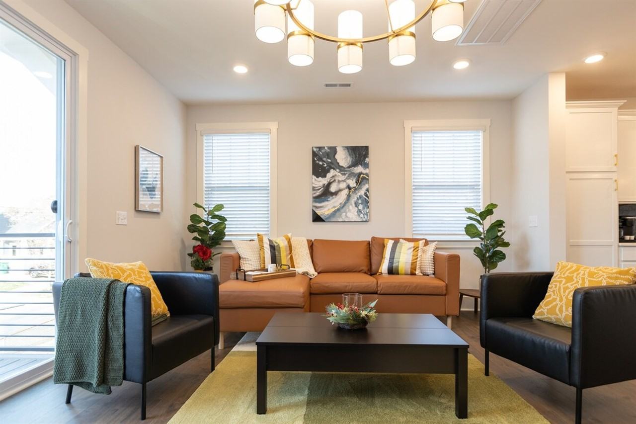 1122 N Alexander St #1051235P - Photo 2 of 50