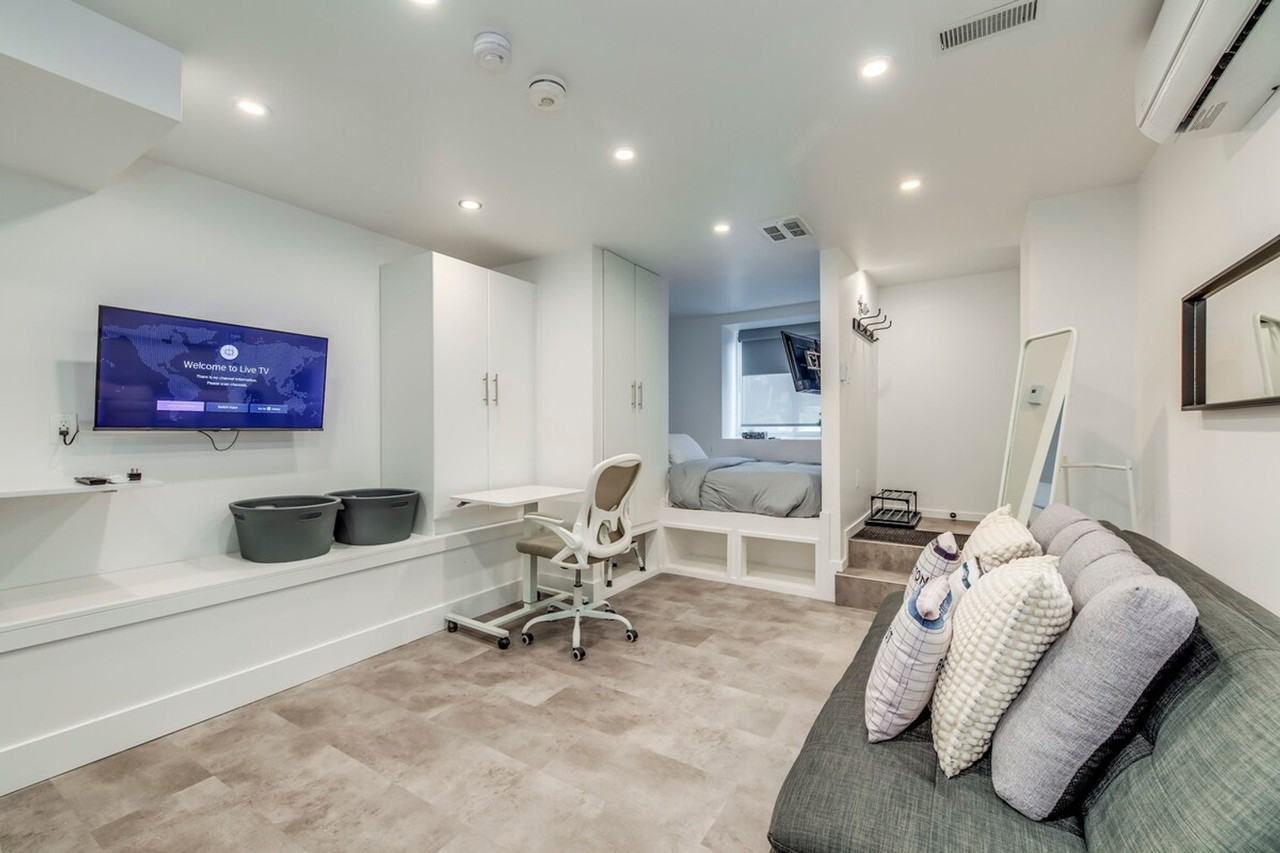 19 Claremont St #1054299P - Photo 2 of 19