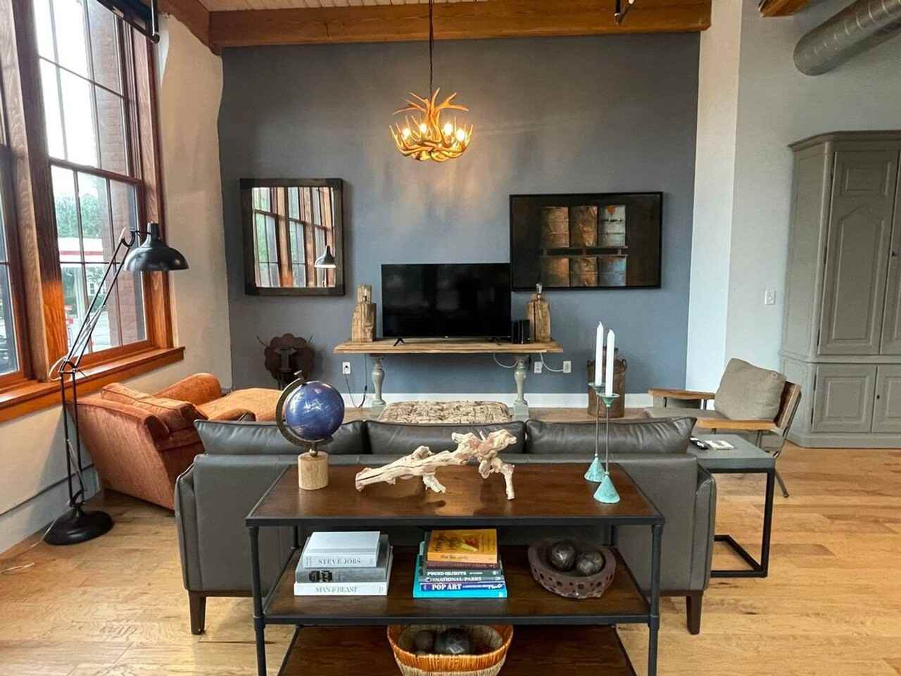 749 Monroe Ave #1094672P - Photo 5 of 17