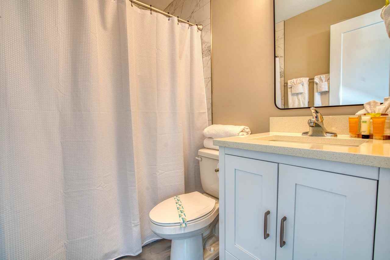 126 Mango Street - Photo 6 of 54