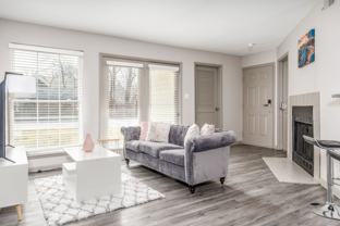 912 Maplebrook Dr - Photo 1 of 1