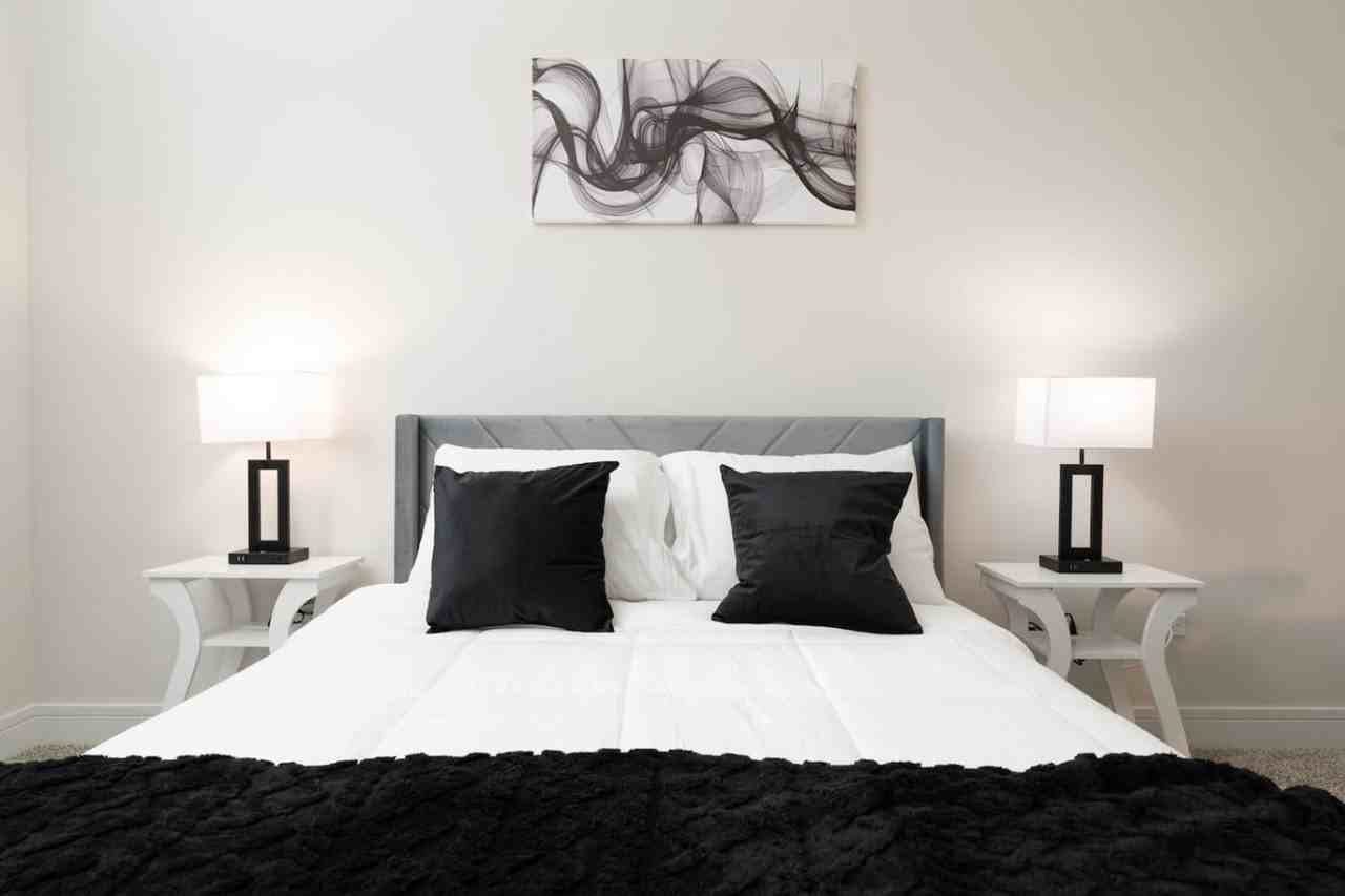 3715 S Giles Ave #1228639P - Photo 6 of 28