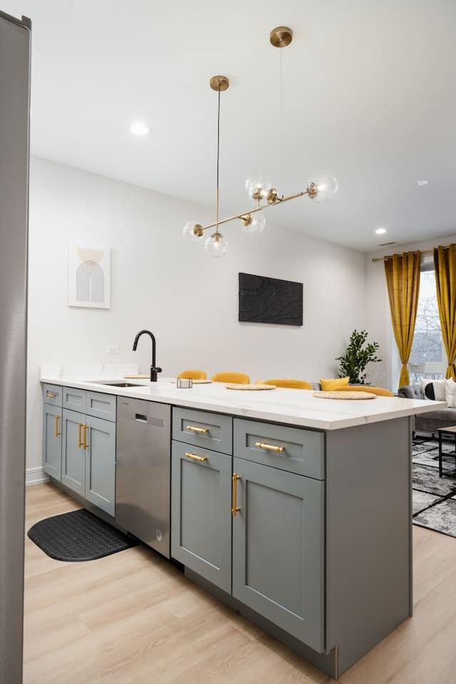 3723 S Giles Ave #1228642P - Photo 5 of 34