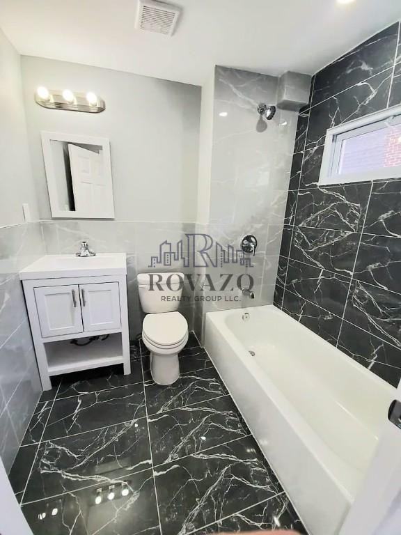 74-76 Isabella Avenue #1 - Photo 2 of 8