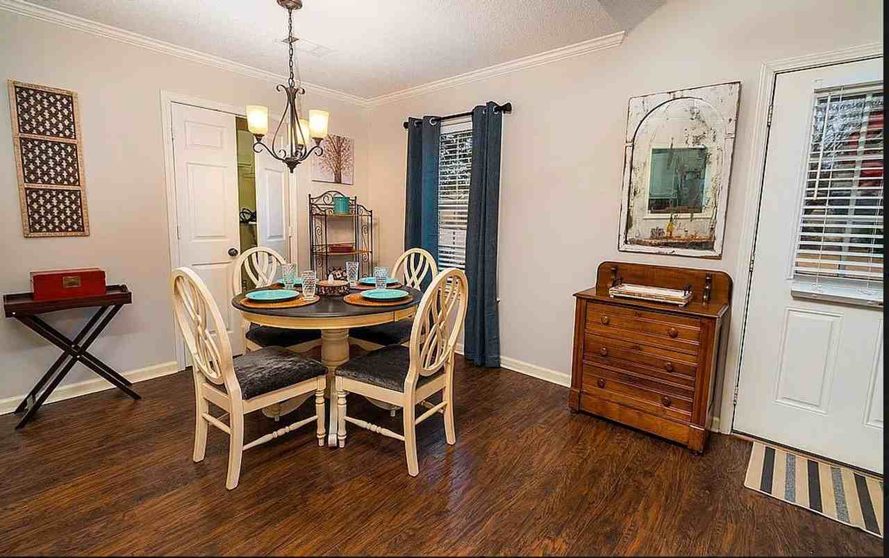 Dooley Properties LLC - Photo 3 of 25