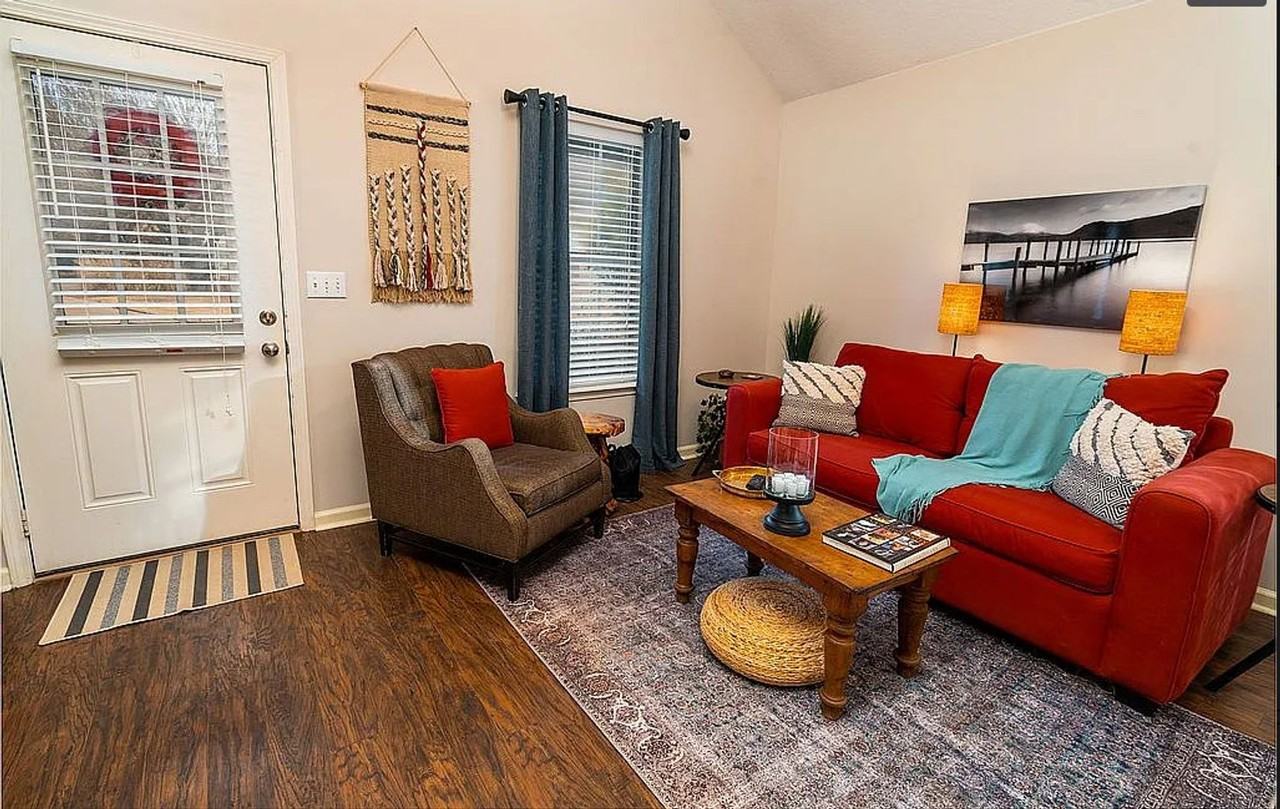 Dooley Properties LLC - Photo 5 of 25
