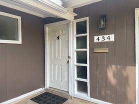 434 Columbia Cir - Photo 1 of 1