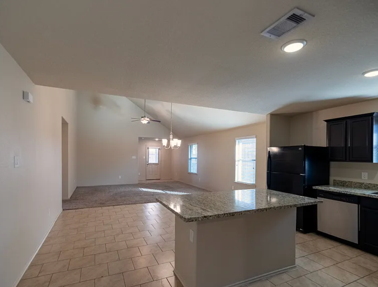 19115 Warlander Ct - Photo 2 of 12