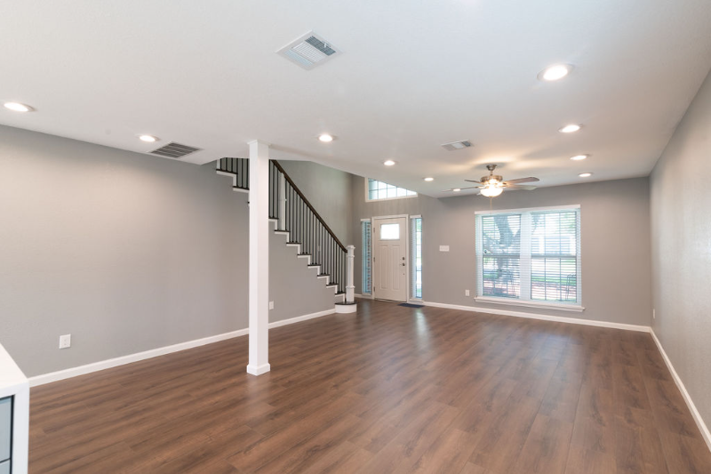 8319 Columbia Falls Dr - Photo 3 of 20