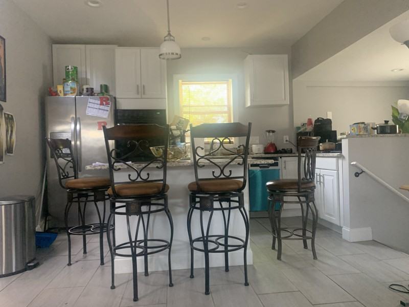 113 Martin St - Photo 4 of 16