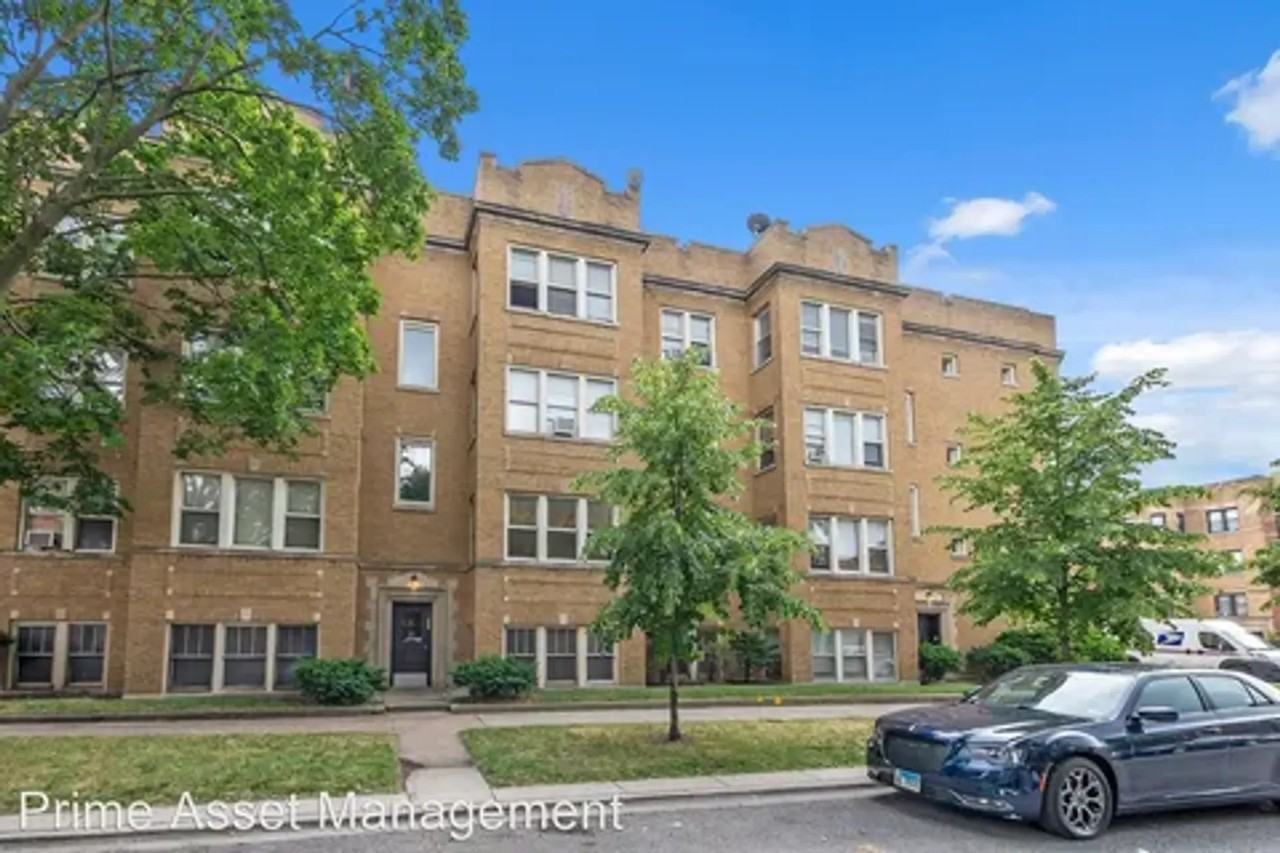 8001-8007 S. Eberhart - Photo 4 of 13