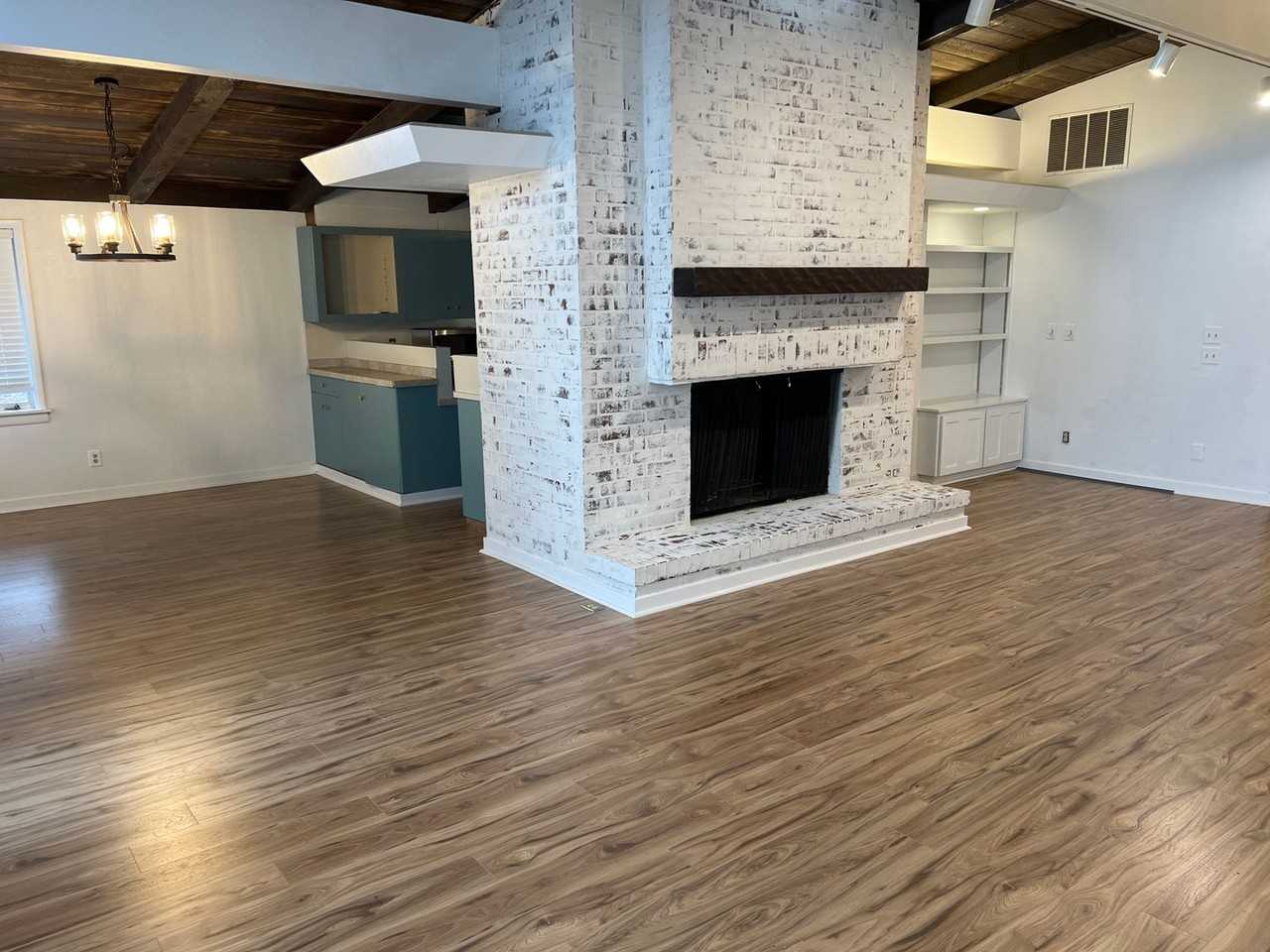 28242 S Lovers Ln - Photo 5 of 43