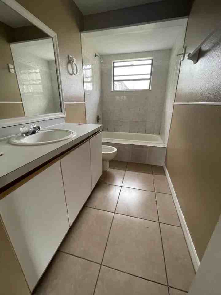 723 Dromedary Dr #NA - Photo 4 of 6