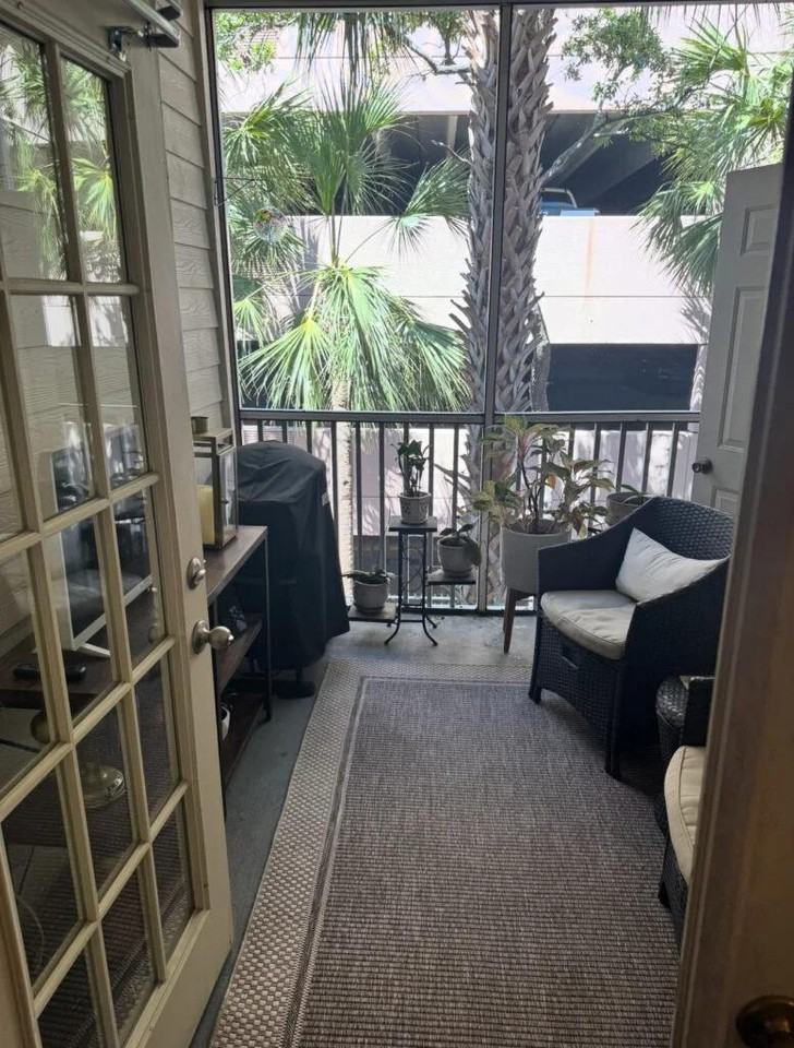 5203 Bay Club Cir #1 - Photo 7 of 19