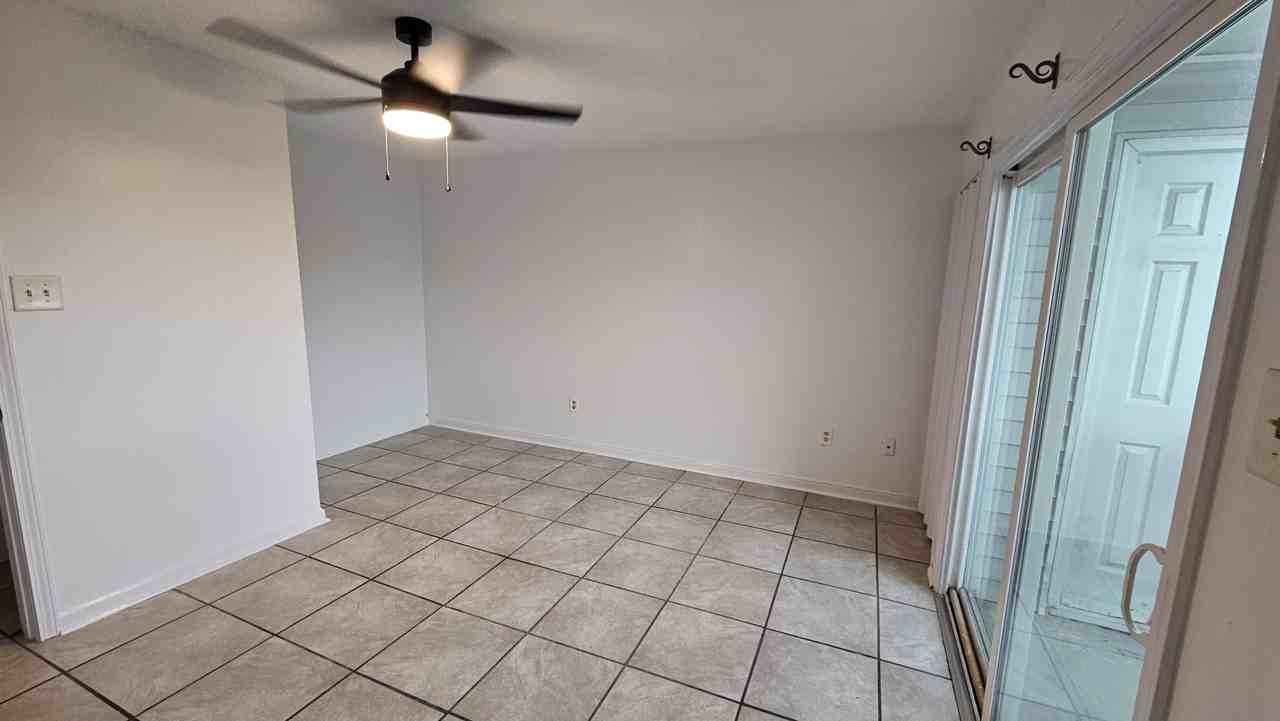 4101 Hessmer Ave #205 - Photo 7 of 8