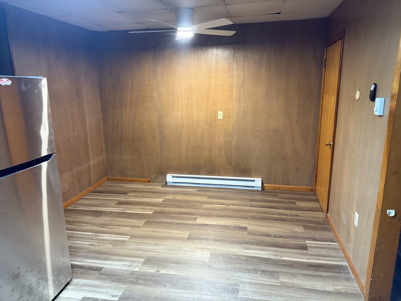 319 East Dewart Street #A - Photo 4 of 7