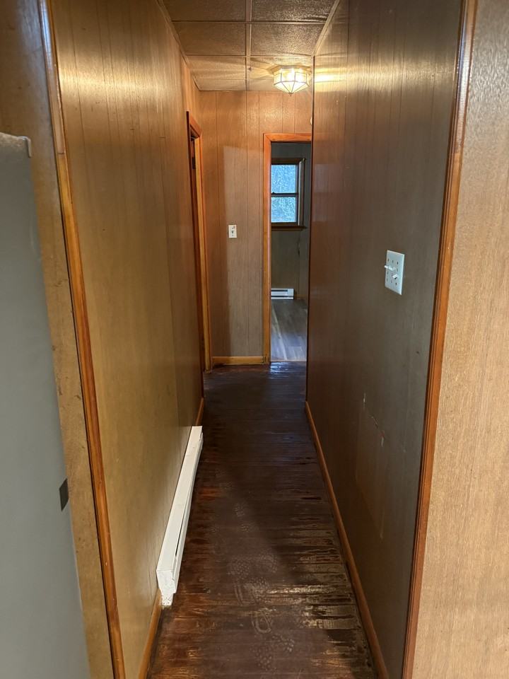 319 East Dewart Street #A - Photo 5 of 7