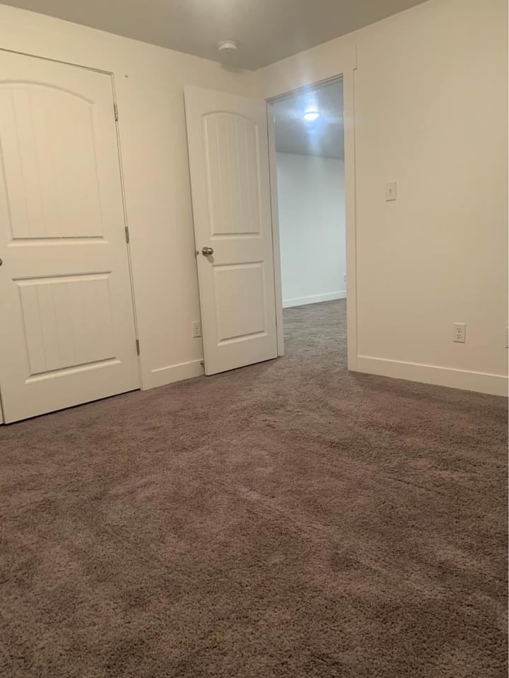 4963 E Silver Ridge Rd #BS - Photo 2 of 6