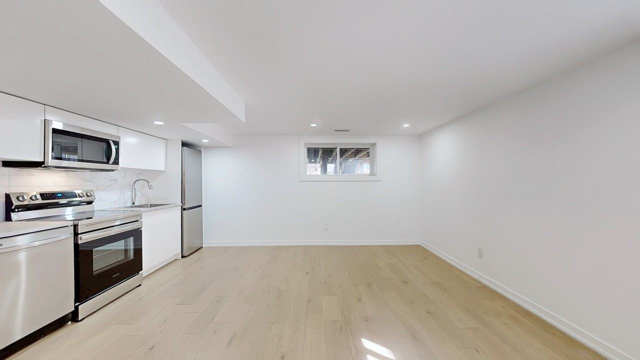 Wilmington Ave & Clifton Ave - Photo 5 of 18