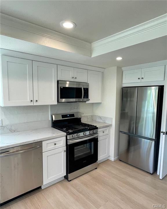 14111 Chagall Ave - Photo 3 of 8