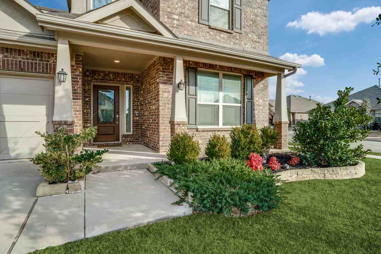 4546 Frost Avenue - Photo 2 of 42