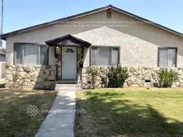 featured image of 13139 Archwood St