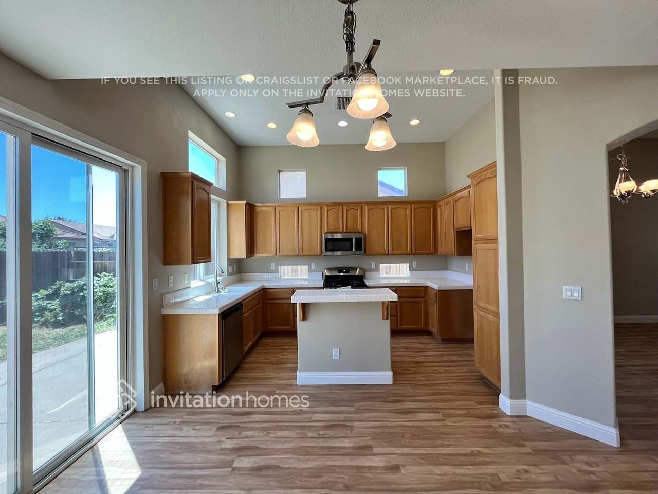 1740 Cattail Dr - Photo 6 of 17