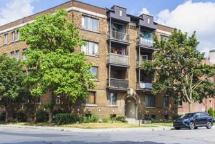6695 Rue Sherbrooke Ouest - Photo 1 of 1